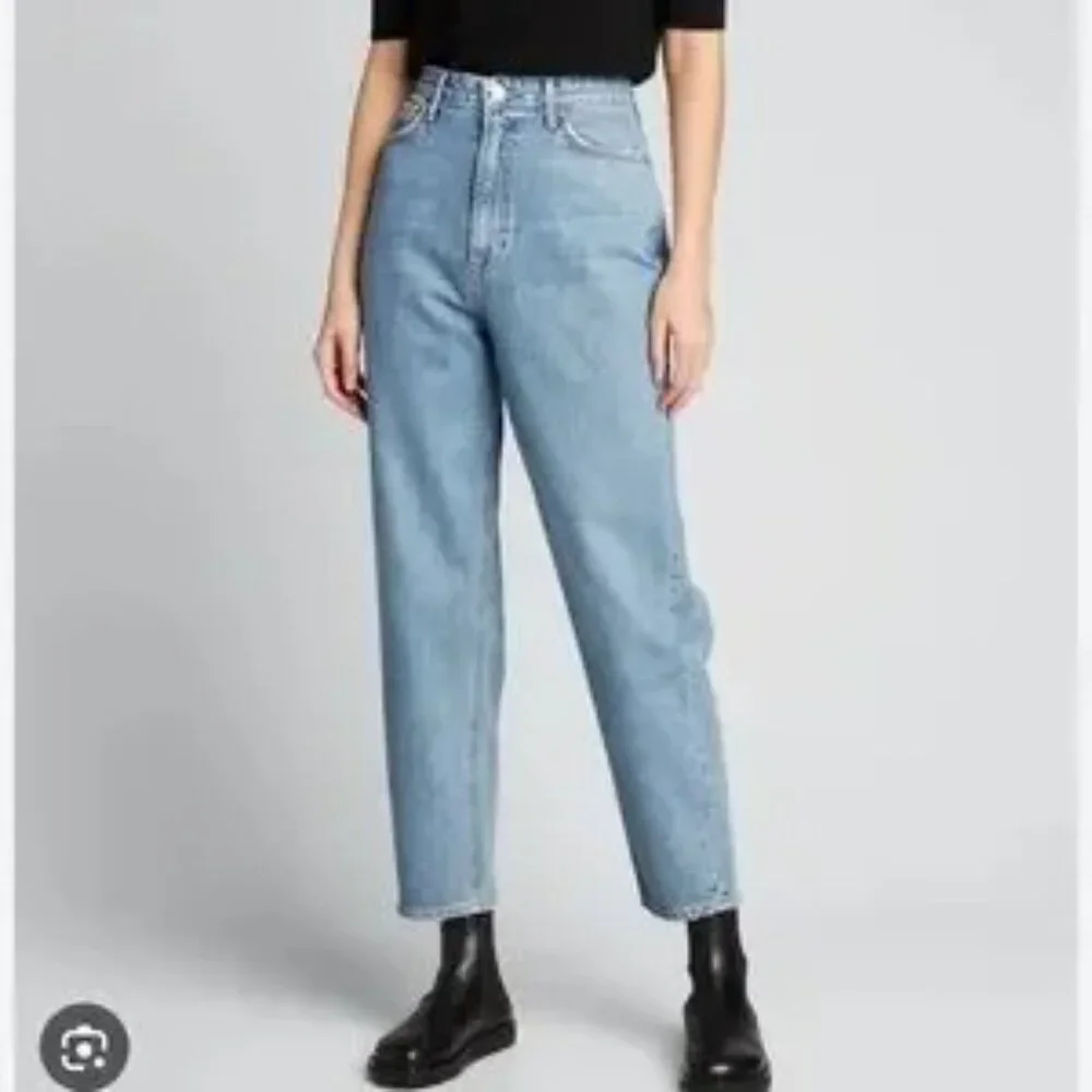 GRLFRND Cropped Ankle Jeans - Picture 3 of 13